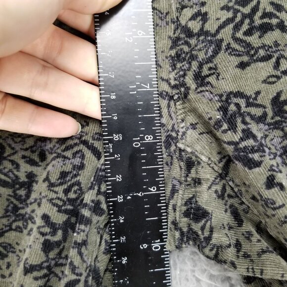 Pilcro Jeans Womens 28 Serif Olive Green Camo Print Corduroy Skinny Stretch - Picture 7 of 15